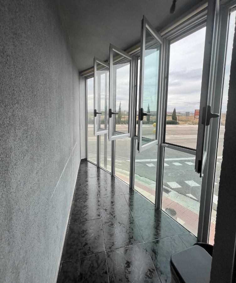 Murohouse Apartamento Con Piscina Zaragoza Kültér fotó